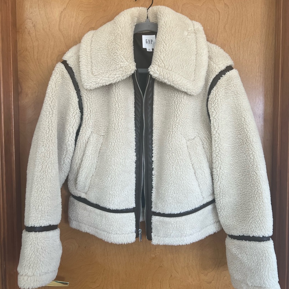 GAP Cream Teddy Jacket with Oversized Collar